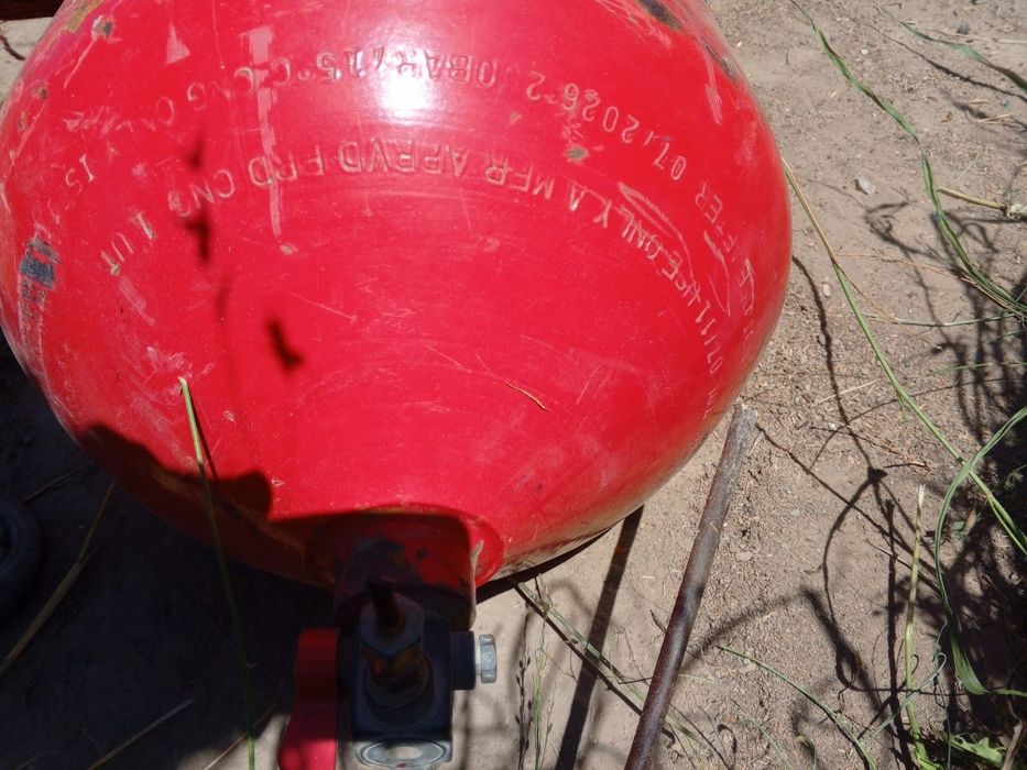 Metan balon sotiladi 70 talik 600 ming