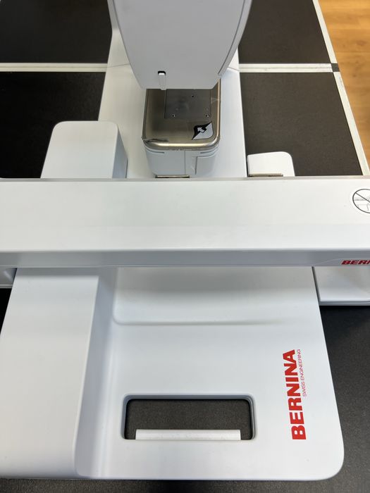 Бродировачна машина BERNINA B500
