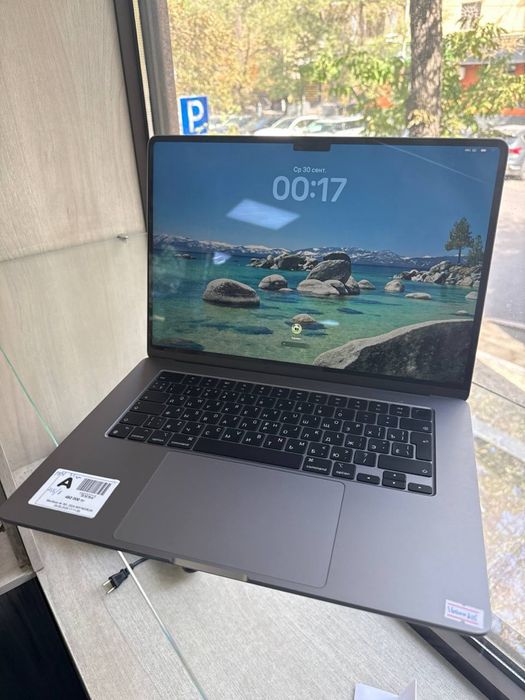 Makbook air M3 15