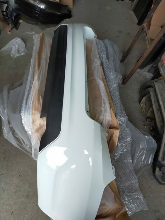 Бампера Лада гранта в цвет любой