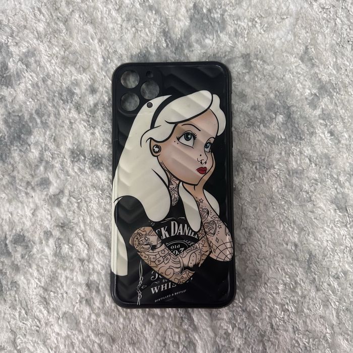 Чехлы на разные айфон телефоны