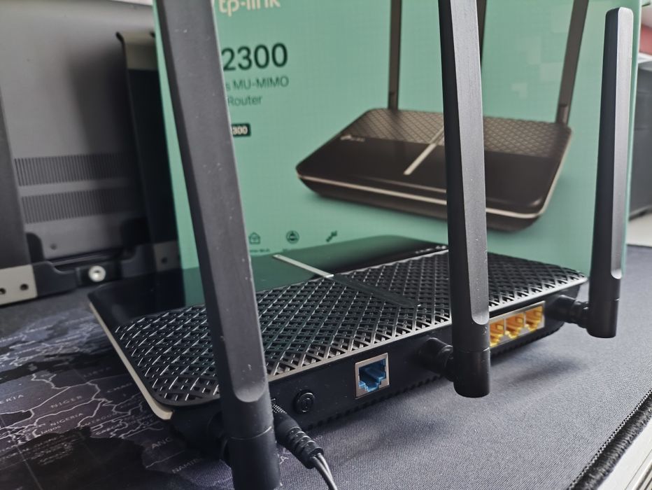 TP-Link Archer C2300 v2 USB 3
