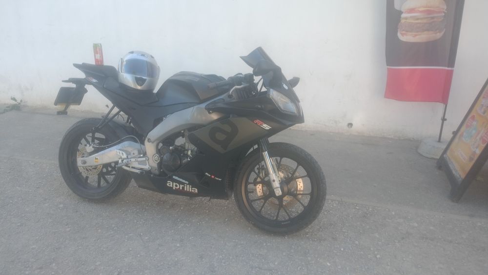 Motocicleta Aprilia Rs4 125cc