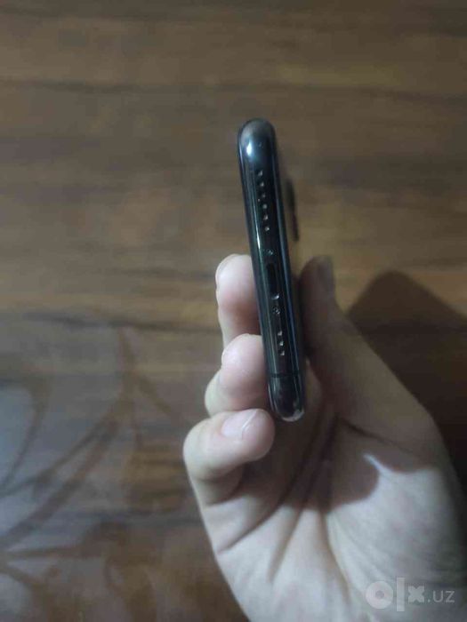 Iphone 11 pro qora