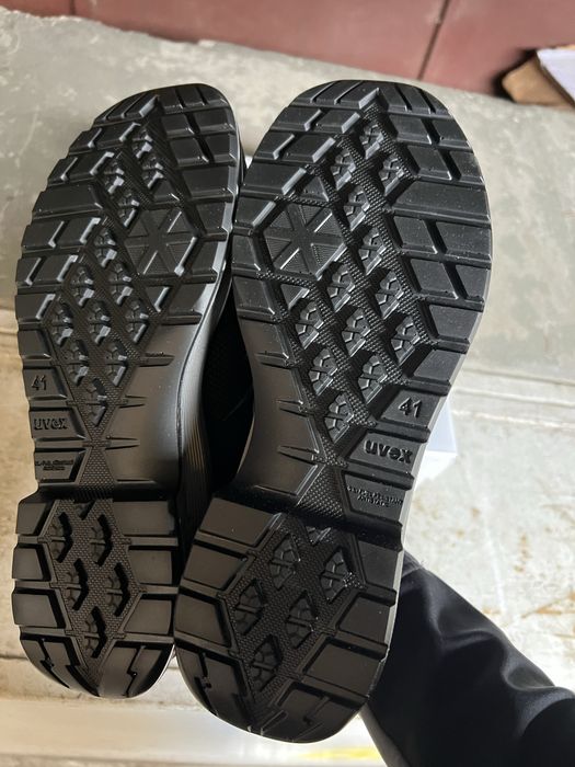 Vand pantofi protectie Uvex marimea 41 cu sistem BOA