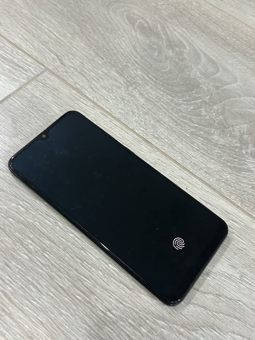 Продам срочно самсунг а30s