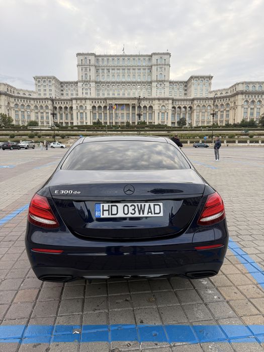Mercedes E300de | Kit AMG | Night Package | Burmester | Panoramic