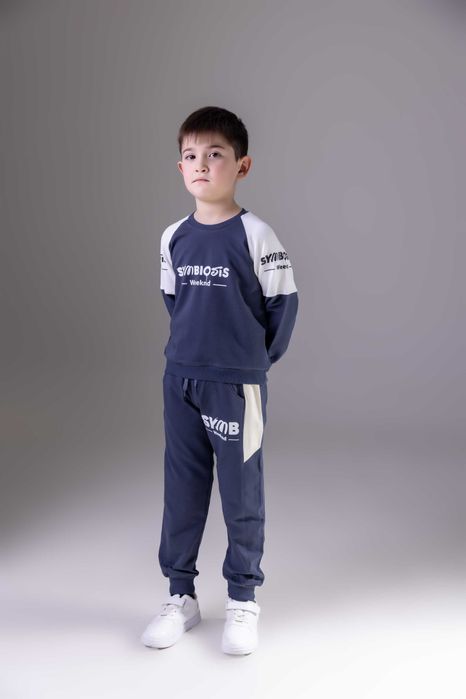 Свитшот от VESMIR