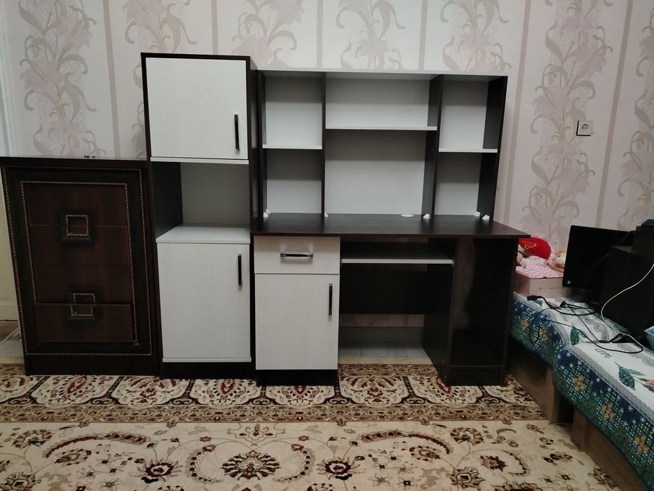 Mebel parta va kampyuter stol birgalikda