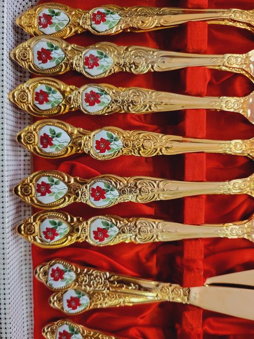 Прибори за хранене