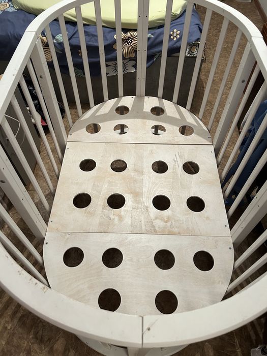 Продам детскую кроватку