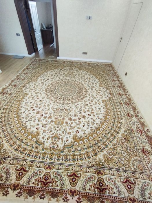 Продам ковры домашние