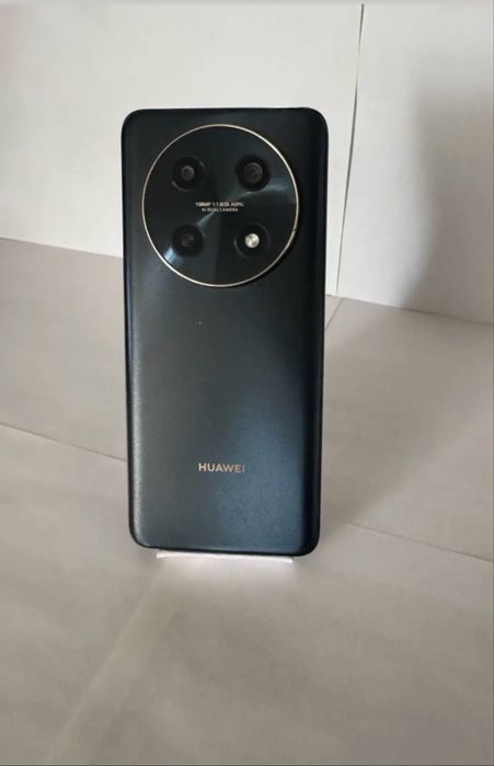 Продам Huawei Nova 12i, 256 ГБ.