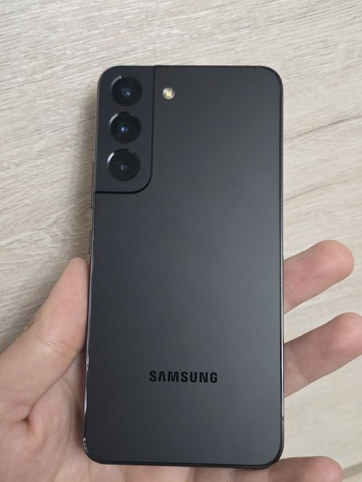 Samsung S22   2 simkartalik