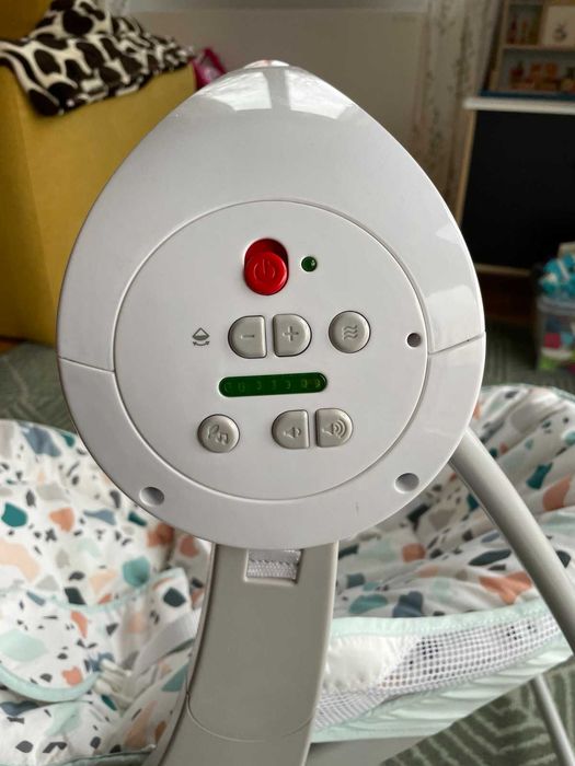 Fisher Price Бебешка люлка - шезлонг 2 в 1 "Тропическа гора"