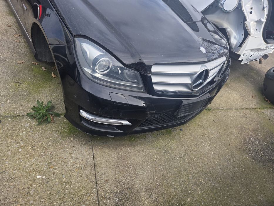 Fata completa Mercedes c class 2012 faruri bix enon Bara cu spălător