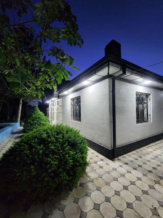 Sutkali oilaviy, do’stona dacha