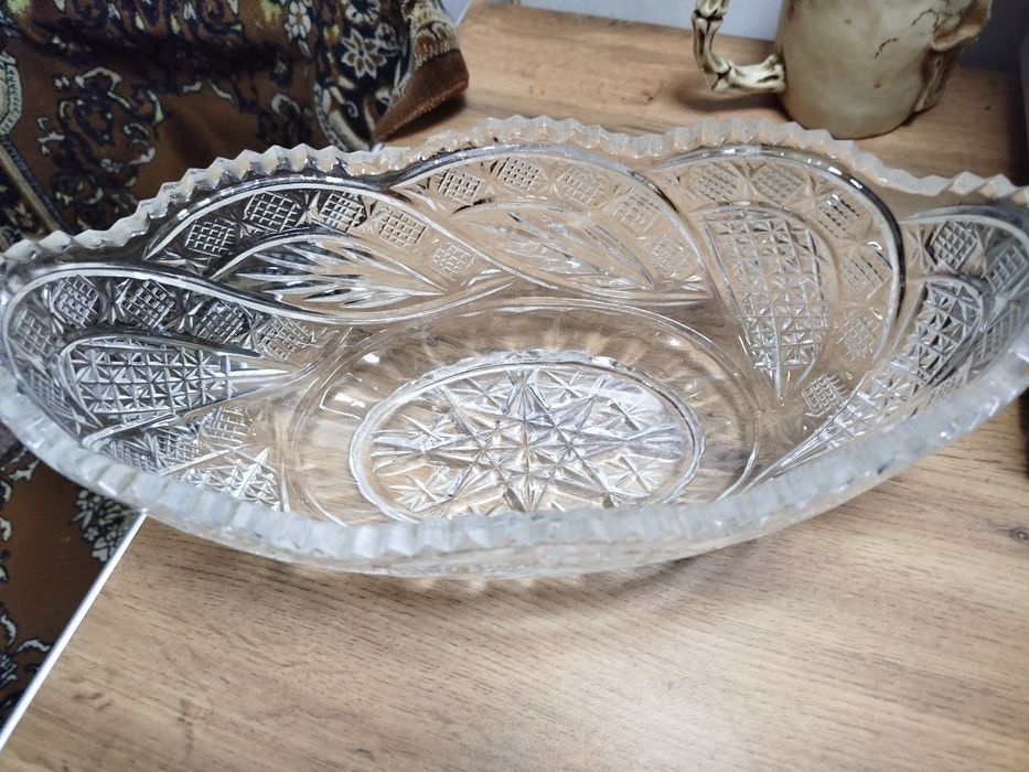 Хрустальная ваза