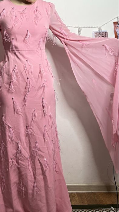 Женская платья Для красивая девушки