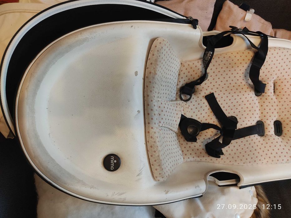 Бебешка количка Mima Xari