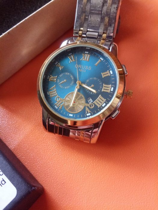 Луксозен мъжки часовник