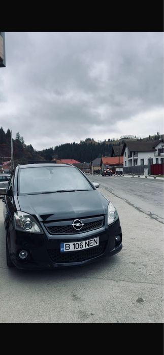 Opel Zafira  b Opc