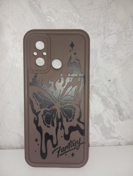 Продам чехол на redmi 12c