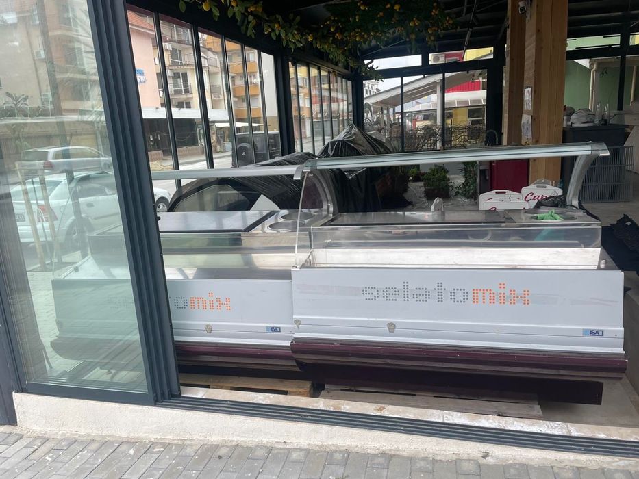 Професионални Gelato Mix 170 Coldstone витрини – 2 бр.