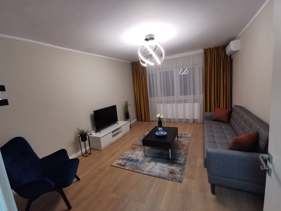 Apartament 2 camere, complet renovat și mobilat | 57 mp utili + terasă 12 mp | Boxă | Bulevardul Mihai Viteazu, Sibiu