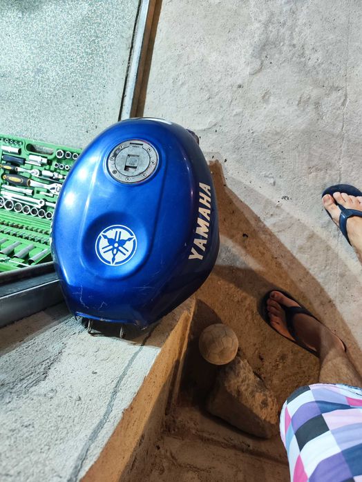 Yamaha YZF 750 части