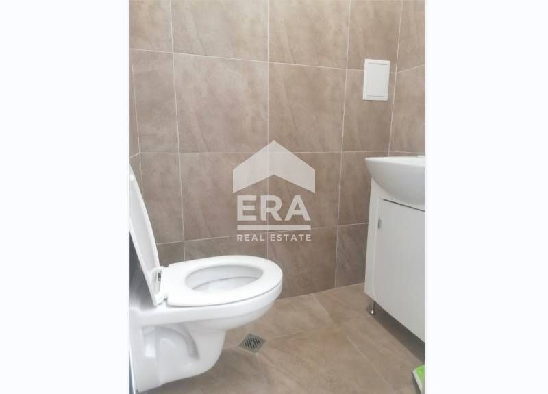 Продава се Магазин в Варна, Център - 45 кв.м за 1586 €/кв.м - Снимка #4