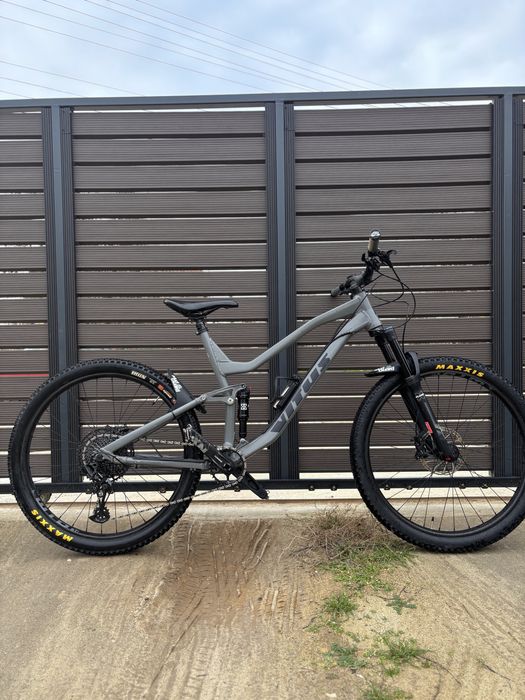 Vitus Mythique 27 VR 27,5 XL Nardo Gray