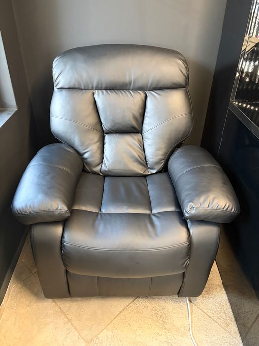 Кожен стол за педикюр