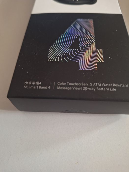 Смарт гривни MI Smart Band 4