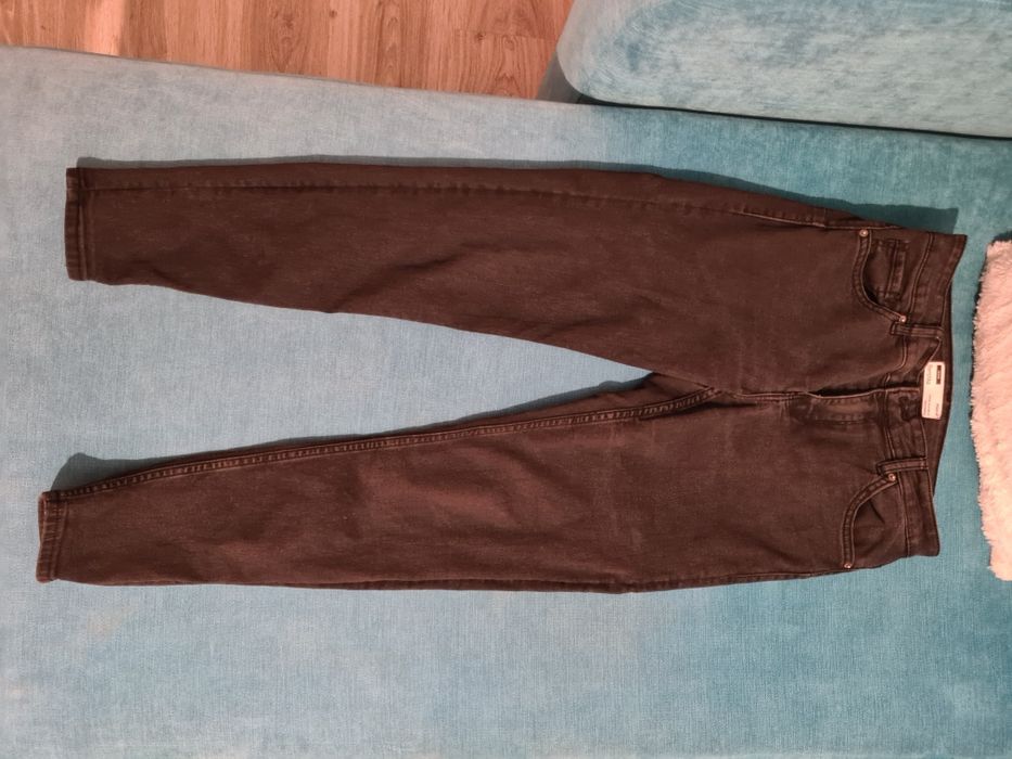 Pantaloni Bershka, push up, 38