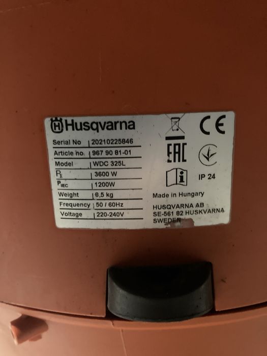 Aspirator profesional Husqvarna