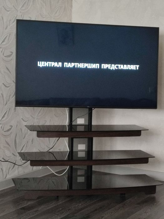 Продам подставку под телевизор