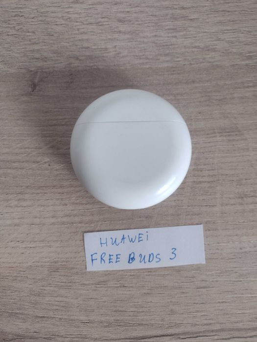 Huawei Freebuds 3 зарядна кутия