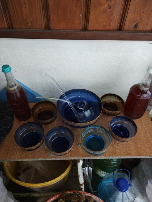 Vând set vase din sticla/rubin pentru compot sau cocteiluri