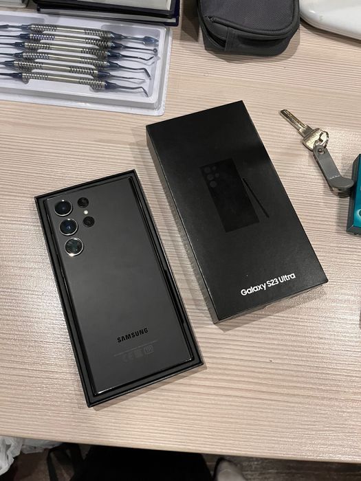 Продам Samsung S23 Ultra 256 ГБ самсунг с23 ультра