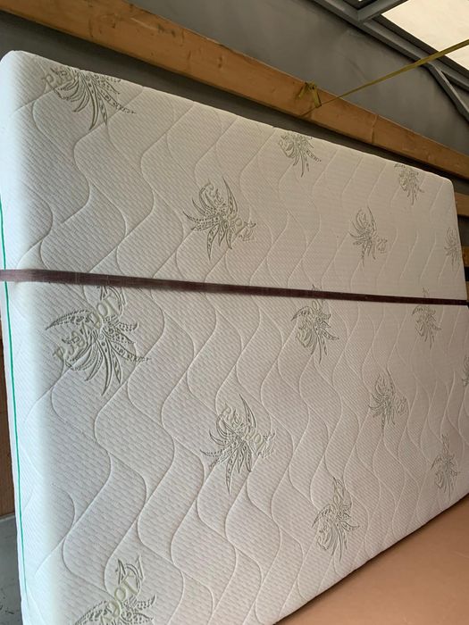 Saltea burete spuma 140 x 200 cm ieftina