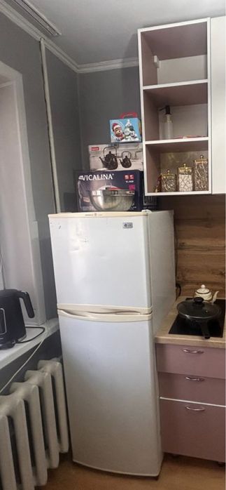 Продам холодильник