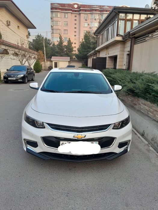 Продаётся Малибу2 Белый жемчужныйцвет