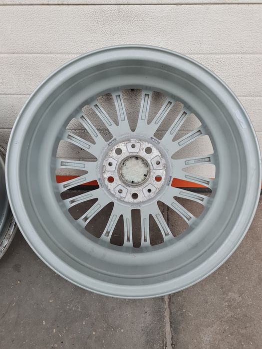 Оригинални джанти за BMW R17 5x120 ET39 7J