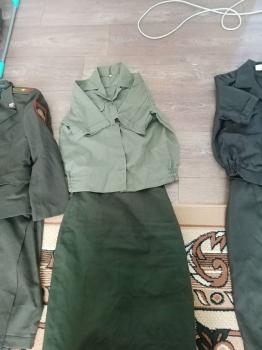 военный одежда 44..46