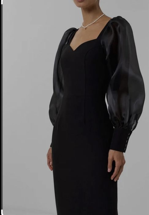 Платье бренд lichi