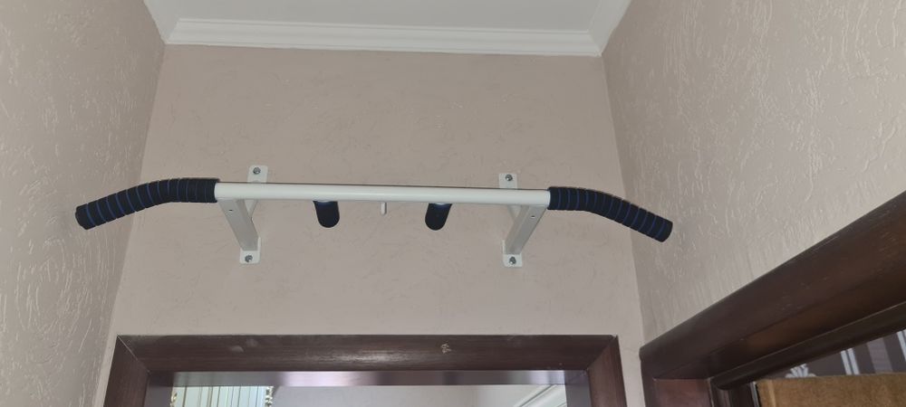 Турник ригельный