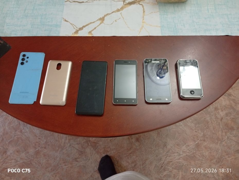 Телефоны на запчасти