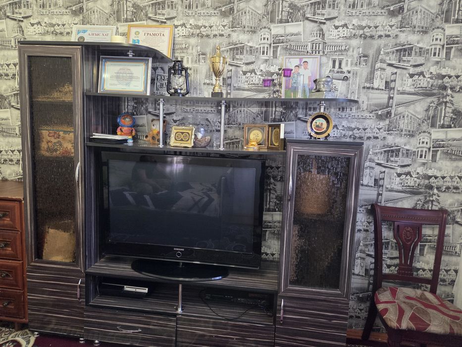 Сервант сатылады