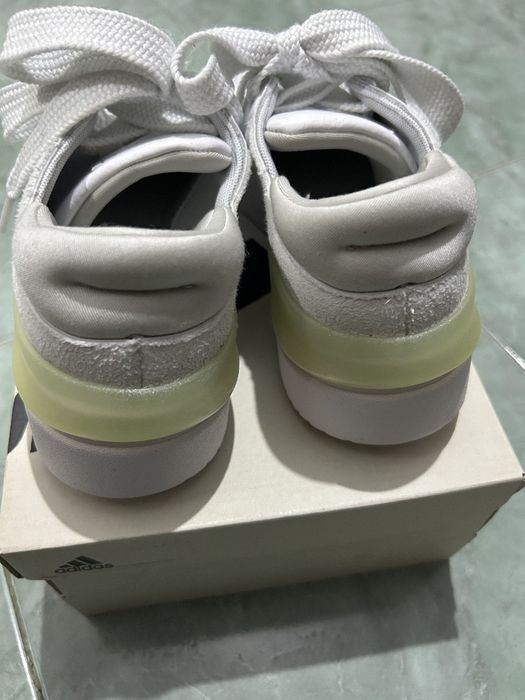 Обувки Adidas 37 номер